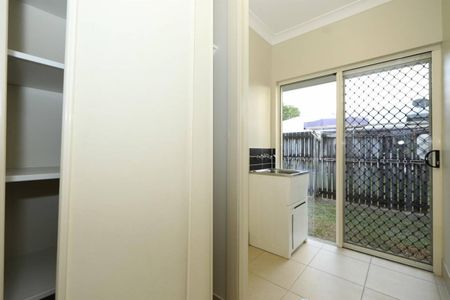 Large Three Bedroom Home with Side Access - Close to Trinity Anglican School - Photo 2
