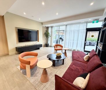 For Lease - 3008 William Cutmore Boulevard Unit# 624, Oakville, Ont... - Photo 4