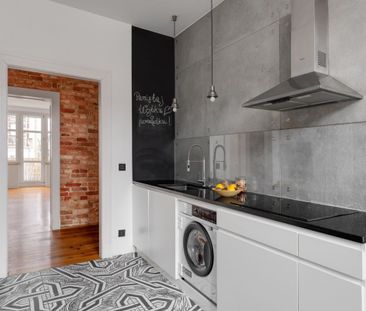 Przestronne klimatyczne mieszkanie z 2 balkonami 103 m² - Photo 5