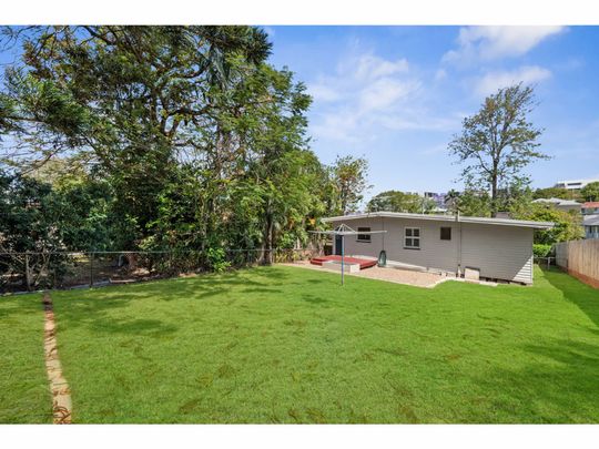 Charmingly Renovated High-side Corinda Home - Photo 1