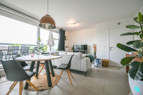 Nieuwbouwappartement met twee slaapkamers te Beveren-Leie - Photo 1