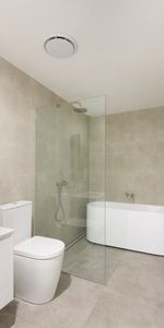 Brand new affordable 2 bedroom apartment in randwick - Photo 3