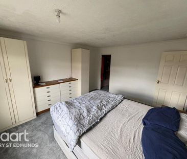 3 bedroom end of terrace house to rent - Photo 5