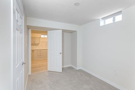 For Lease - 6 Northrop BSMT Avenue, Clarington, Ontario - Photo 3