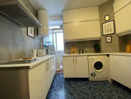 Calle de Altamirano, Madrid, Community of Madrid 28008 - Photo 2