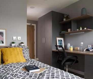 1 bedroom in a flat share to rent - Photo 5