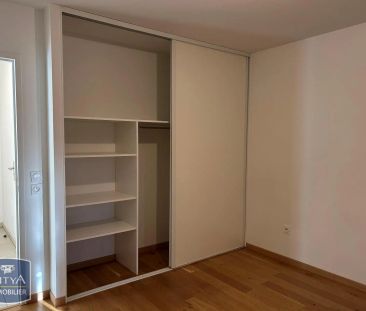 Appartement à louer 3 pièces 60.5m² - Photo 2