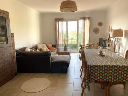Location Maison 5 pièces 120 m2 à Fréjus - Photo 4