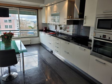 Apartamento T3 em Lisboa - Photo 2
