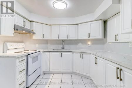 11 JORDANA DRIVE - Photo 5