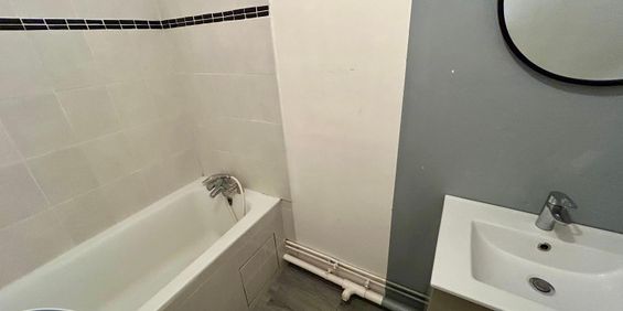 Location Appartement 1 pièce 27m² MAUREPAS 78310 - Photo 3