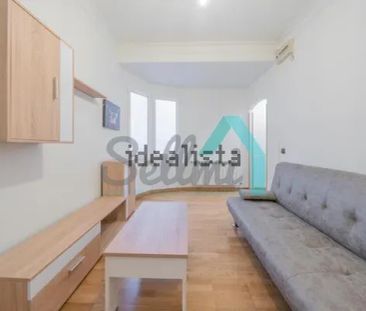 Alquiler de piso en Calle Pérez de Ayala - Photo 1