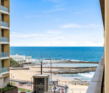 Beachside Luxury Meets Inner-City Living - Photo 5