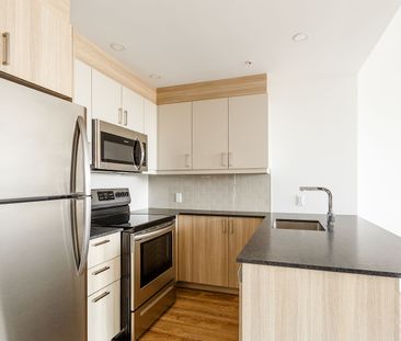 5025 rue Jean-Talon Ouest, Montréal, QC - Photo 5