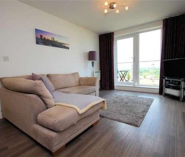 Woking, Surrey, GU22 - Photo 4