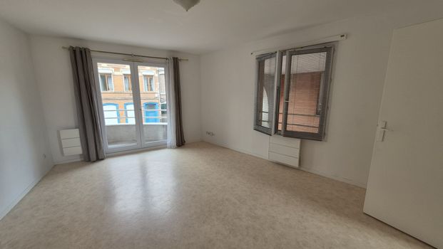 Location Appartement 2 pièces 56m² LILLE 59000 - Photo 1