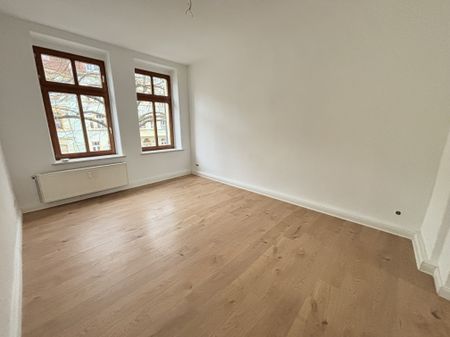 Helle 2-Raum-Wohnung mit großem Balkon in Stadtfeld Ost - Photo 2