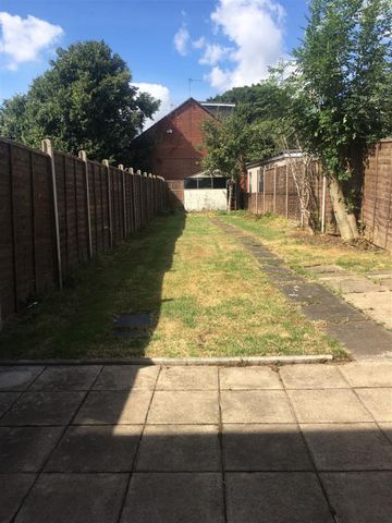3 Bed End of terrace house For Rent - Photo 4