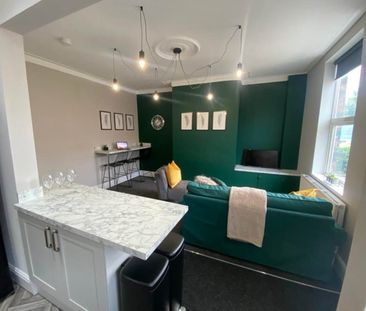 Haddon Avenue (room 1 ), Burley, Leeds - Photo 2