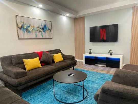 7481Z Rue Ostell Crescent - Photo 1