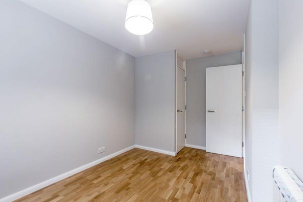 1 bedroom ground floor flat to rent - Photo 1