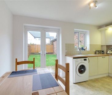 2 bedroom semi-detached house to rent - Photo 5