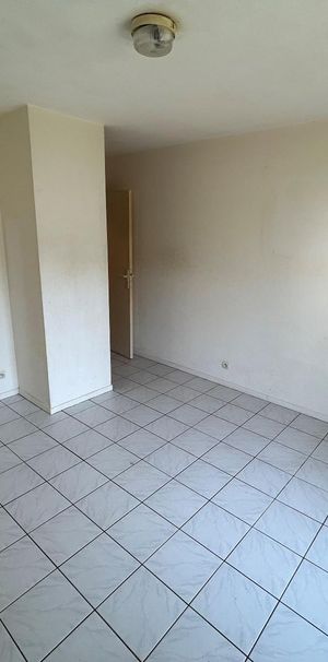 Location Appartement 1 pièce 21m² POITIERS 86000 - Photo 1