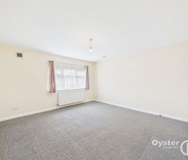 4 bedroom apartment to rent - Photo 2