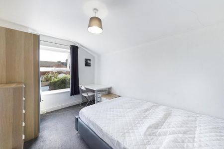 4 bedroom house to rent - Photo 3