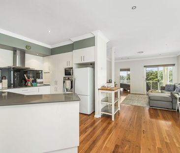 Low-Maintenance Living with Tree-Top Outlooks - Photo 3