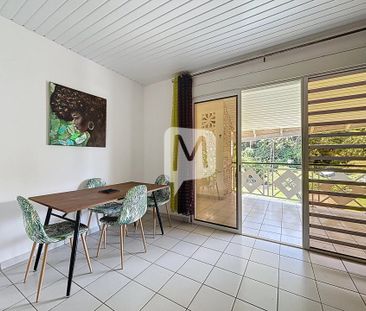Location Appartement 2 pièces 53m² REMIRE MONTJOLY 97354 - Photo 3