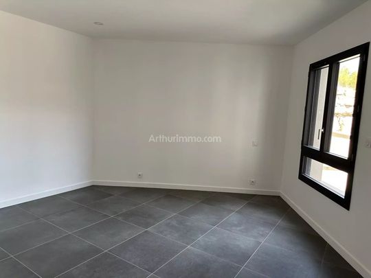 Location Appartement 3 pièces 62 m2 à Ajaccio - Photo 1