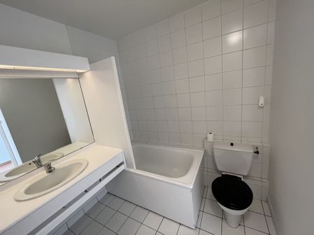 Location Appartement 2 pièces 29m² RODEZ 12000 - Photo 4