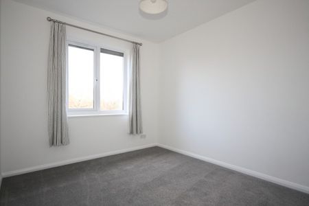 Foxhills, Woking - Photo 2