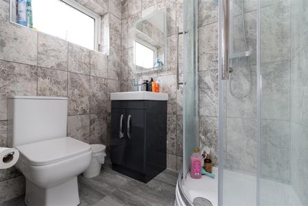 Church Road, West Drayton, UB7 - Photo 2