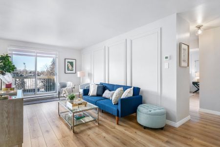 5025 Boul. des Sources, #200 - Photo 3