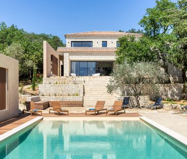Villa avec piscine, à louer au coeur du Luberon - Photo 4
