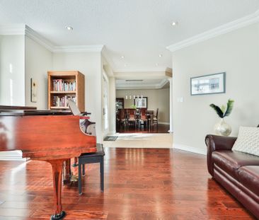 For Lease - 2435 Valley Forest Way, Oakville, Ontario - Photo 4