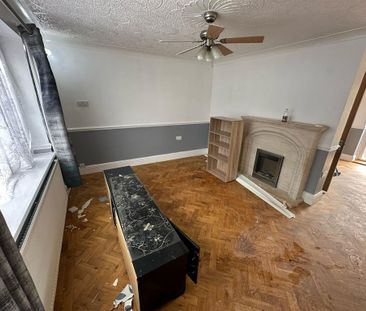 3 bedroom terraced house to rent - Photo 4