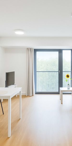 4 Bed Flat, Queensland Place, L7 - Photo 1