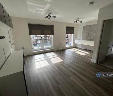 2 bedroom flat to rent - Photo 2