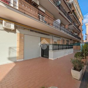 Bilocale in affitto - Photo 2