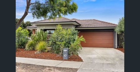 Spacious and easy living in prime pocket! - Photo 5