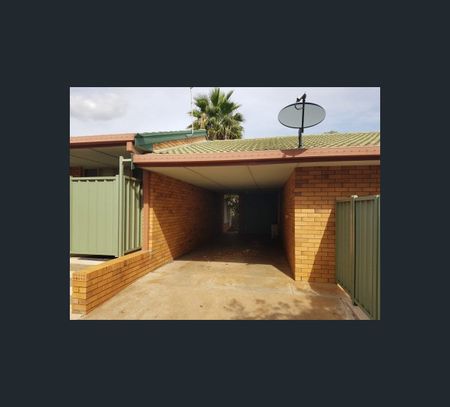 1/16 King Street, Gunnedah, NSW 2380 - Photo 2