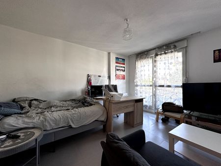 Location Appartement 1 pièce 30m² - Photo 3