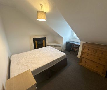 Nethergate -, Dundee - Photo 1