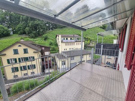 Charmant appartement de 1,5 pièce avec grand balcon - Photo 4