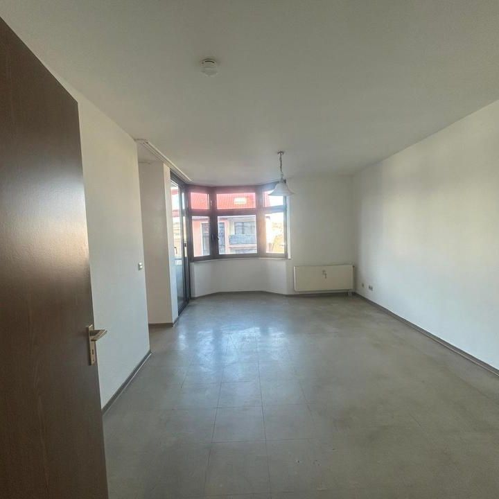 Moderne 1,5–2 Zimmer Wohnung mit Balkon, Aufzug & Einbauküche – Top Lage nahe Barmen Bahnhof - Photo 1