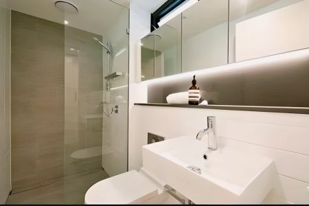 2 bed 1.5 bath-102 - Photo 5