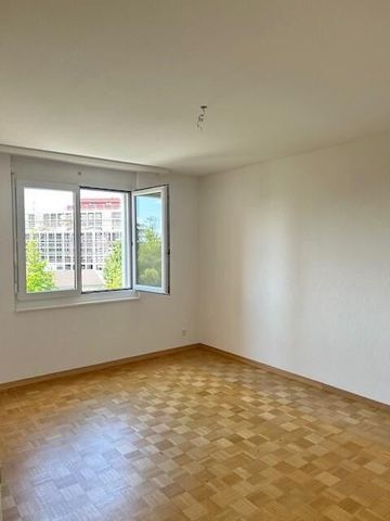 Charming 3-room apartment in Crissier - Photo 2